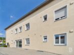 Moderne Erdgeschosswohnung mit Terrasse und Garten - Eingangsbereich