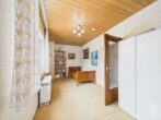 Solider Bungalow in ruhiger Waldrandlage mit sonnigem Garten - Büro oder Kinderzimmer