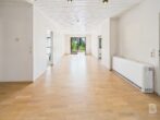 Helle 2-Zimmer-Wohnung mit Garage und herrlichem Weitblick - Wohn-Essbereich Ansicht 2