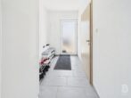 Kapitalanlage mit Zukunft – barrierearme Erdgeschosswohnung mit Garten in Kelheim - Eingangsbereich