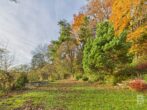 Einzigartiges Anwesen – Zwei Einfamilienhäuser mit eigenem Wald und unverbaubarer Aussicht - Garten mit Feuerstelle