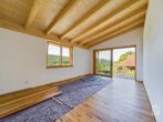 Hochwertige 2-Zimmer-Wohnung mit Panoramablick in einzigartiger Lage! - Wohn-Essbereich