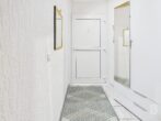 Gepflegte 2-Zimmer-Wohnung mit EBK, Garage und 2 Balkonen - Windfang