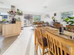 Moderne 2-Zimmer-Wohnung mit Balkon, Garage und Stellplatz - offener Küchen-Wohn-Essbereich Ansicht 1