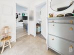 Moderne 2-Zimmer-Wohnung mit Balkon, Garage und Stellplatz - Flur