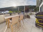 Moderne 2-Zimmer-Wohnung mit Balkon, Garage und Stellplatz - Balkon Ansicht 1