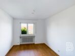Großzügiger Bungalow in ruhiger Lage und traumhaften Garten - Büro