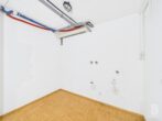 Souterrain‑Apartment mit Einbauküche und Abstellraum in Kelheim - Abstellraum